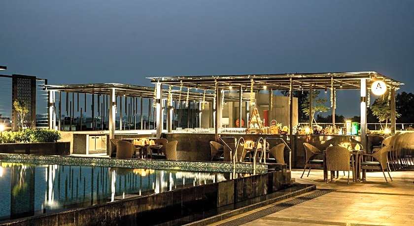 Holiday Inn Lucknow Airport By IHG