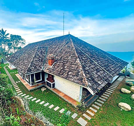 Nature Sanctuary Urumbi Hills