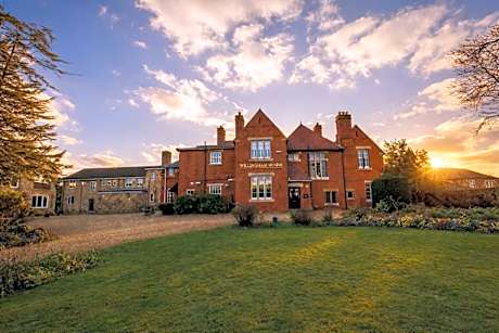 Willingham House Hotel