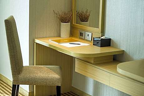 Deluxe Triple - 1 Double Bed and 1 Single Bed