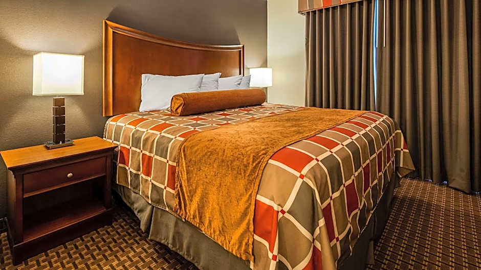 Best Western Plus Easton Inn & Suites