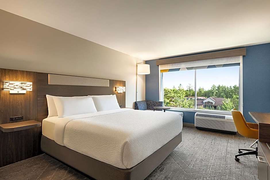 Holiday Inn Express And Suites Rhinelander By IHG