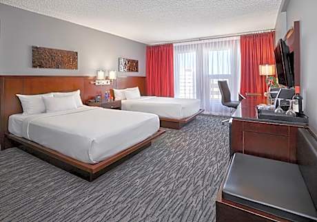 Deluxe Room 1 King Bed