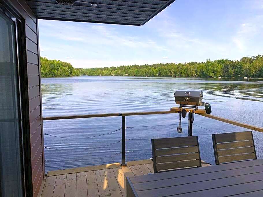 Parc de l'Île Melville 2 - Maison flottante