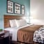 Sleep Inn & Suites Center