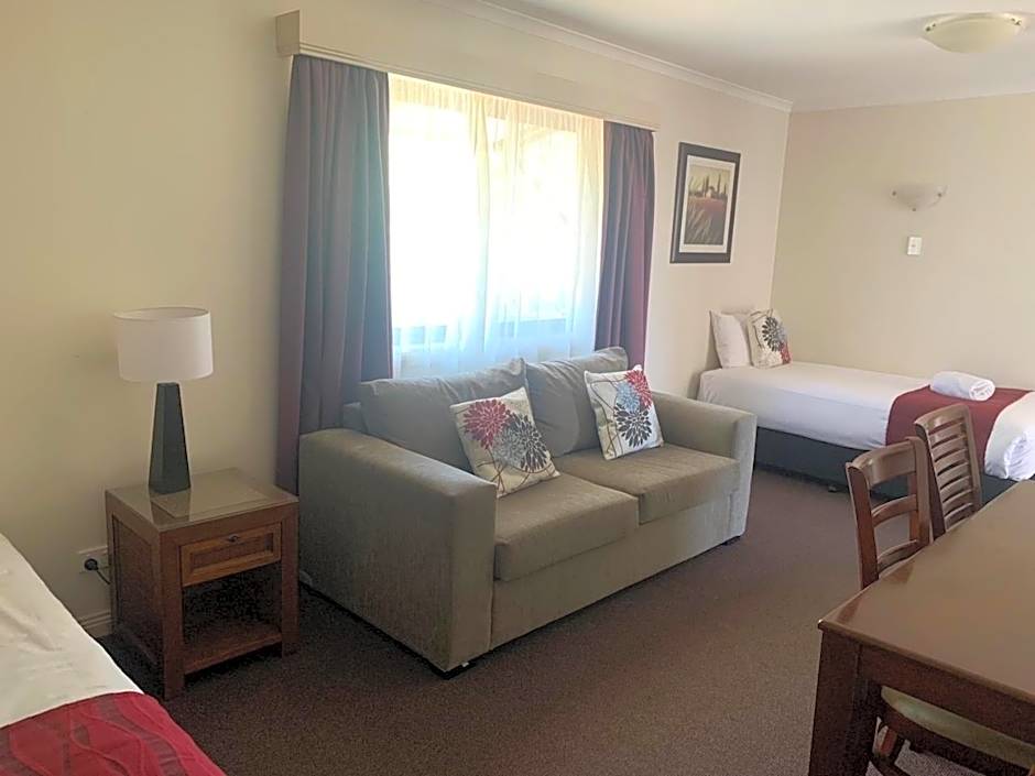 Armidale Pines Motel