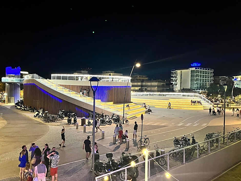 Hotel Columbia Frontemare