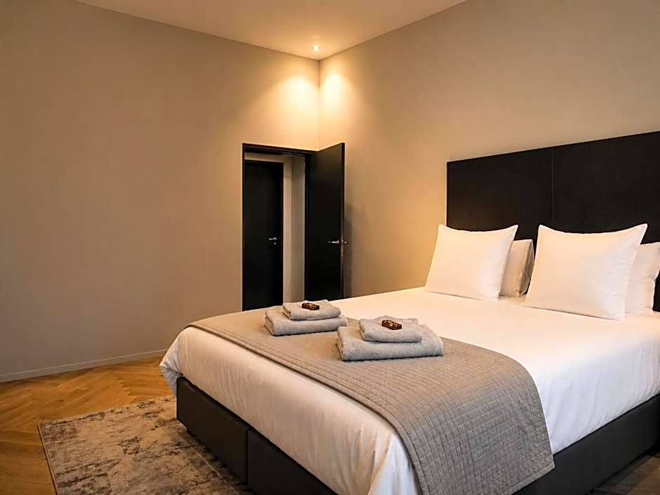 Breda Apartment w Kitchen & Private Bathroom 2p
