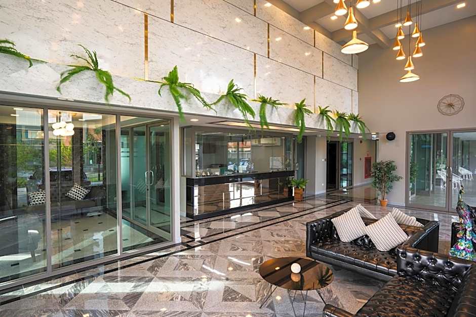 ONPA Hotel & Residence Bangsaen