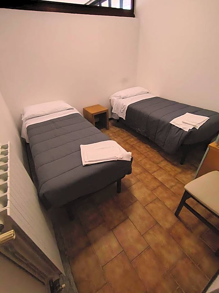 Duna camere con bagno