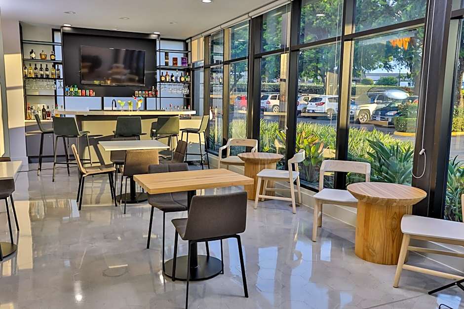 Hampton Inn By Hilton & Suites Airport-San Jose