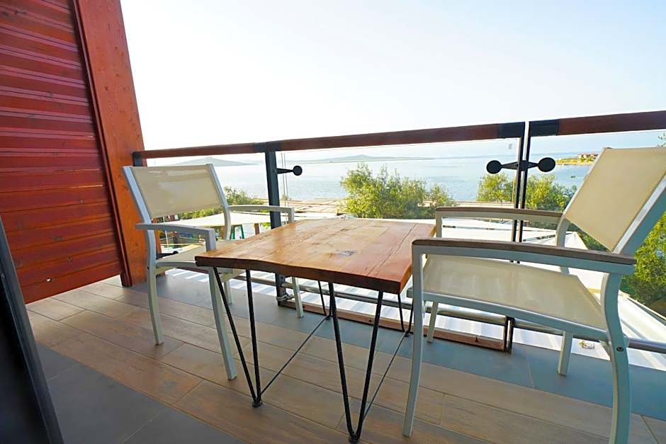 QCUNDA OTEL