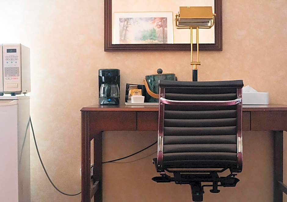 Royal Inn and Suites at Guelph