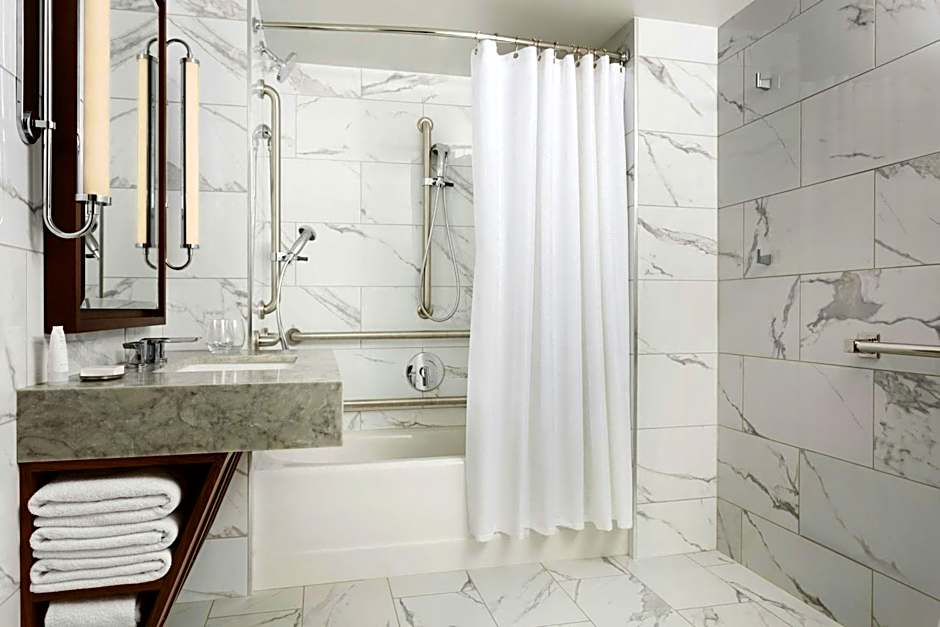 Boston Marriott Long Wharf