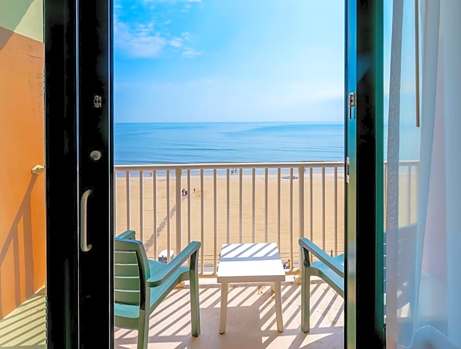 Holiday Inn & Suites Virginia Beach - North Beach By IHG
