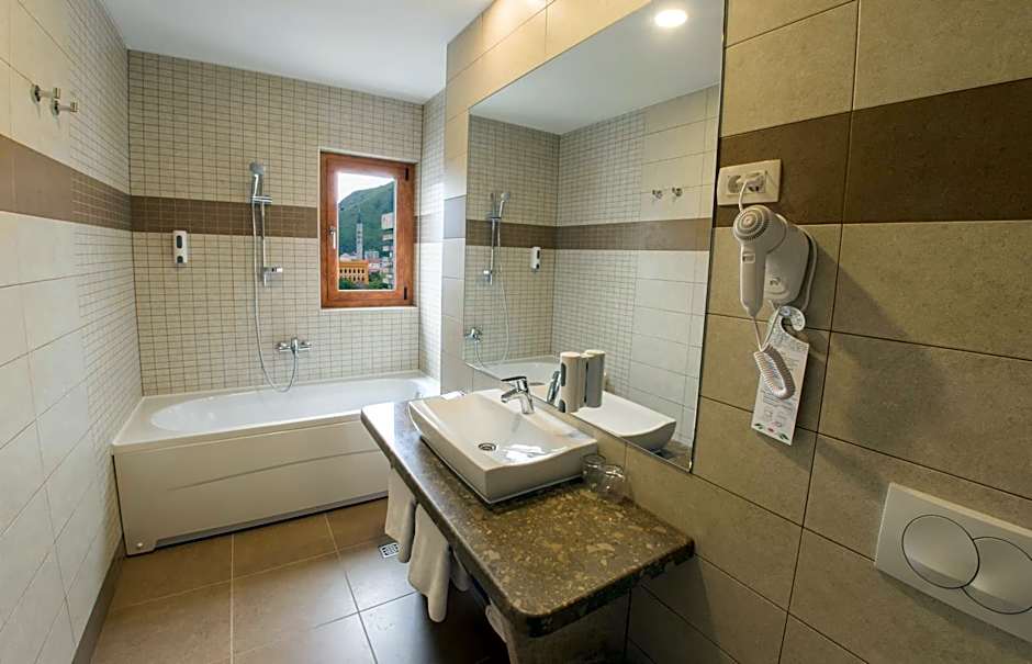 Hotel Mostar