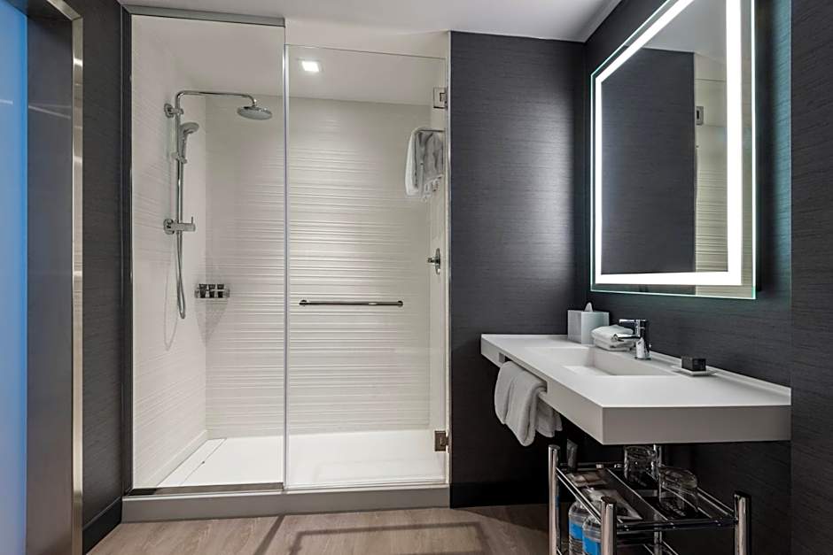 AC Hotel by Marriott Denver Downtown