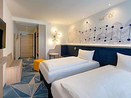 Comfort Twin room with balcony and 2 single beds