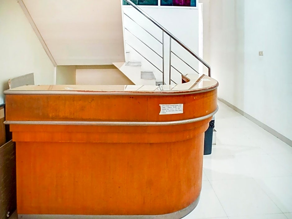 OYO 90394 Guest House Sentosa