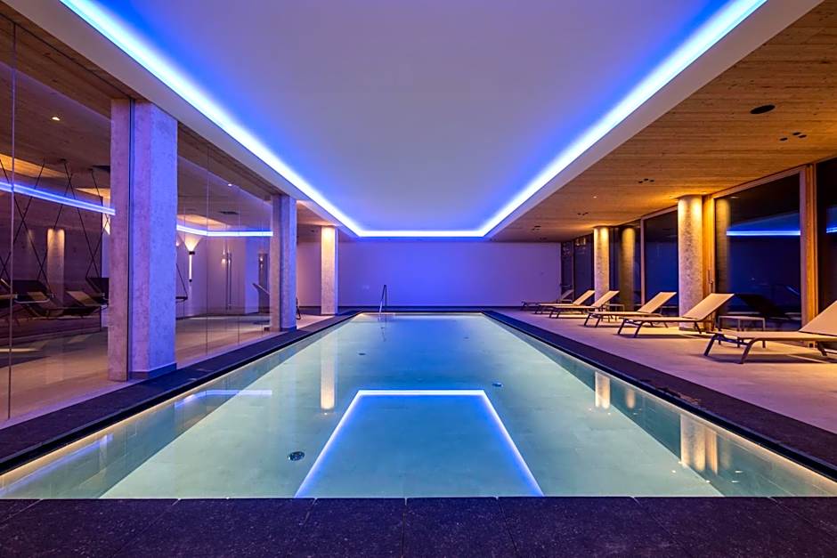 Monaco Sport Hotel