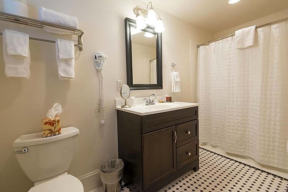 Camas Hotel & Suites Portland - Vancouver