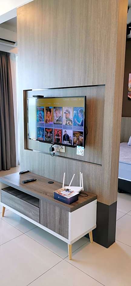 Dwharf Seaview Executive Suit PortDickson