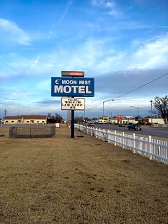 Moon Mist Motel