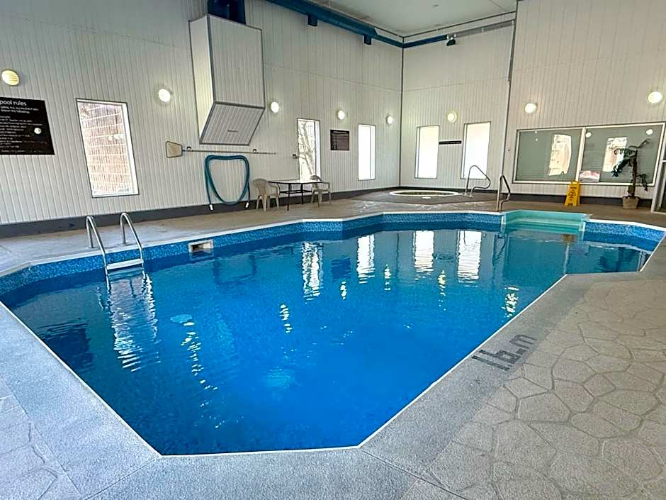 Super 8 by Wyndham Medicine Hat AB