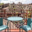 Hotel Voltaire 1 place voltaire Arles