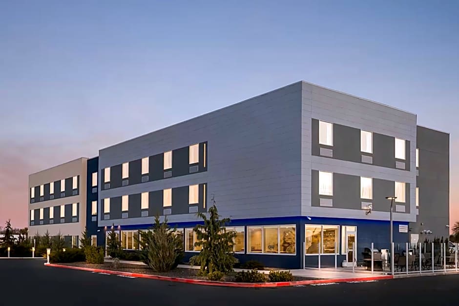 Holiday Inn Express And Suites George Quincy South