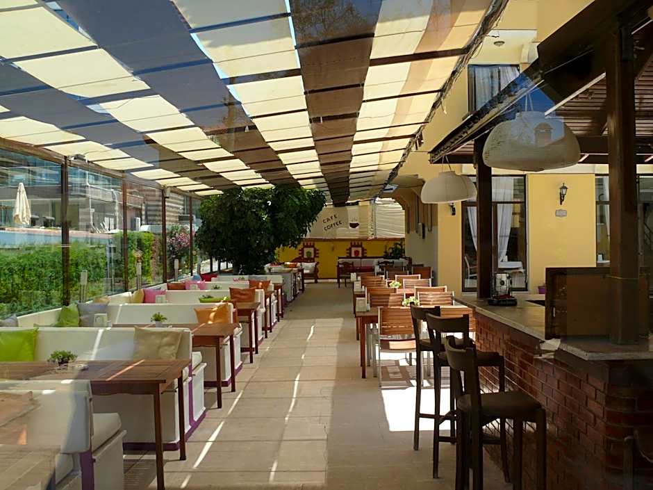Albano Hotel