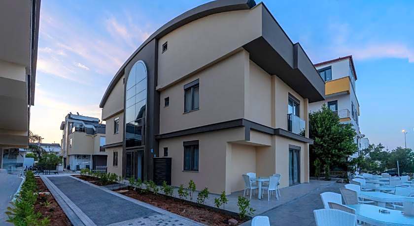 Lara Beach Homes