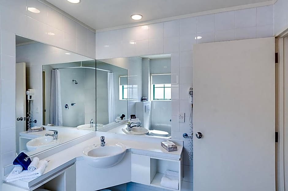 Cumberland Court Motel