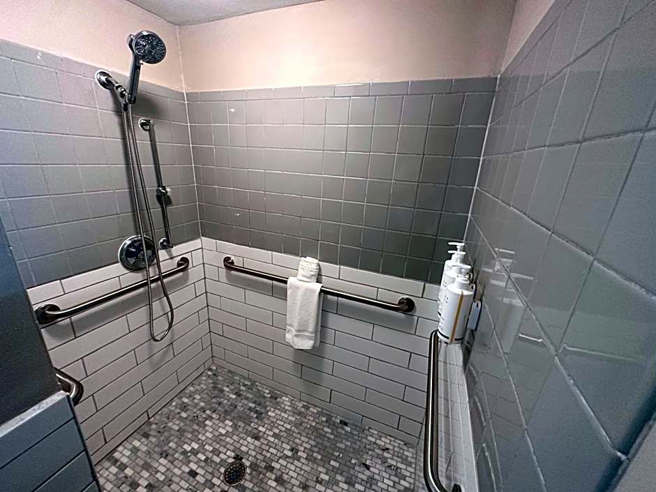 Days Inn by Wyndham Farmington NM