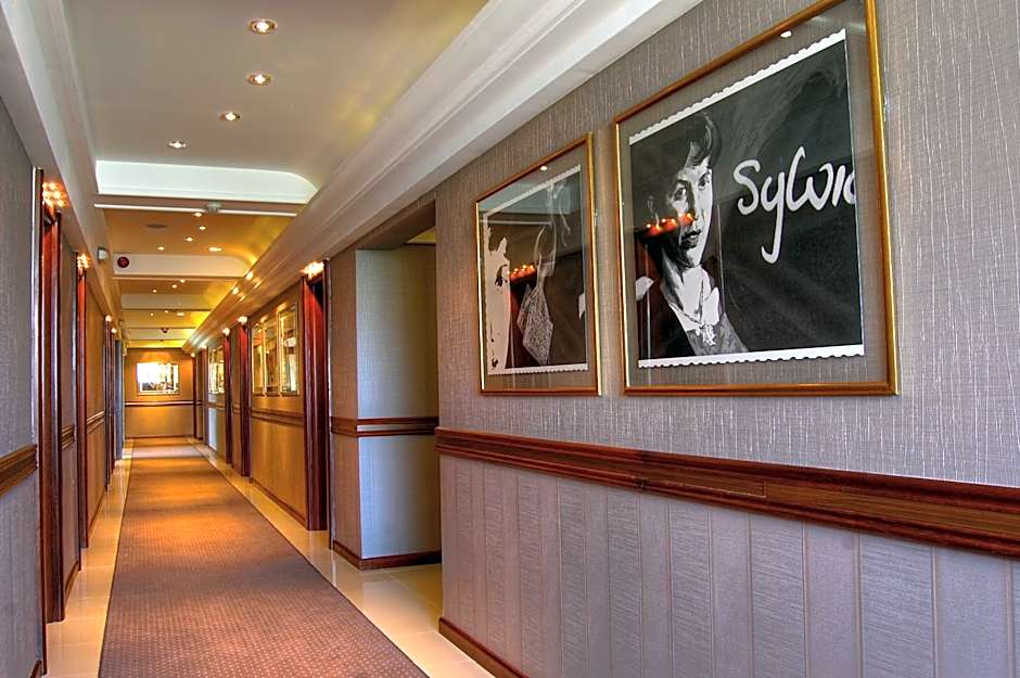 Hill Hotel Wellness & Spa