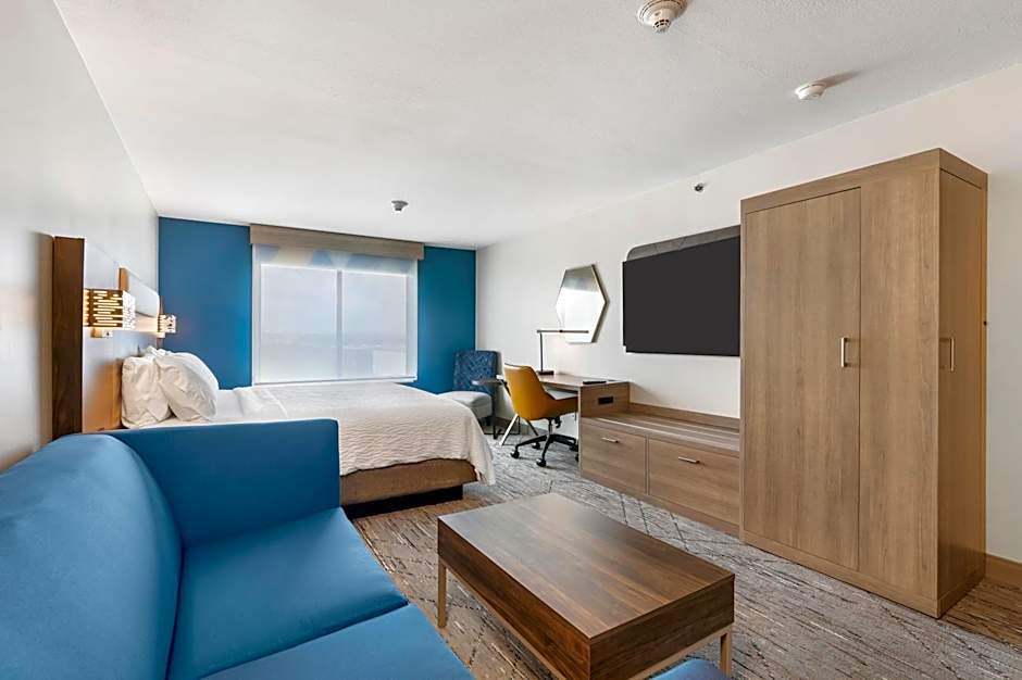 Holiday Inn Express Peru-Lasalle Area By IHG