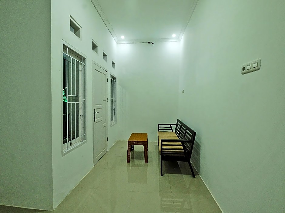 OYO 91895 Lovina Guest House