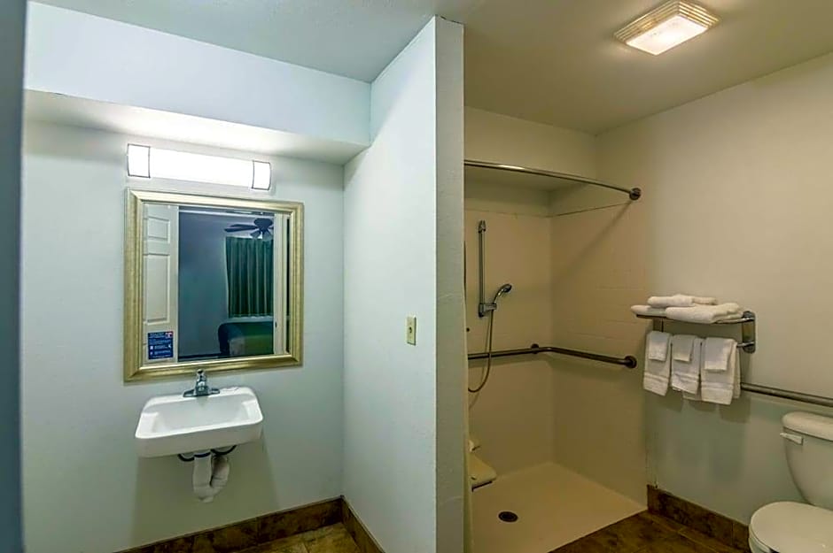 Studio 6-Lubbock, TX - Medical Center