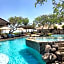 Grand Balisani Suites Hotel