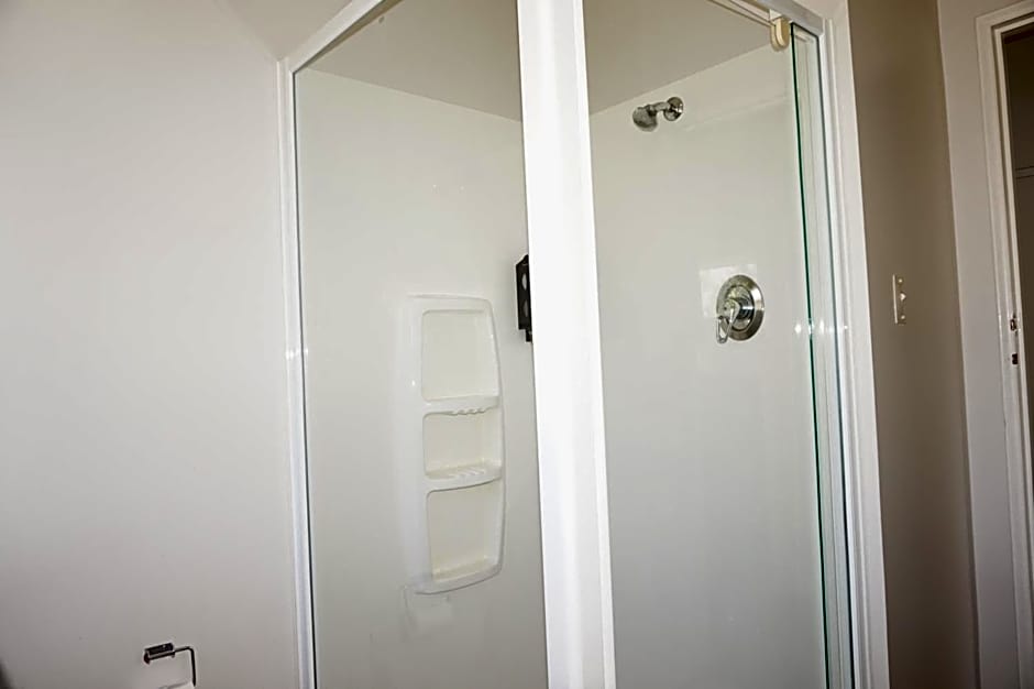 Ashleigh Court Motel