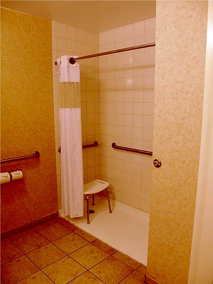 Hampton Inn By Hilton Canton