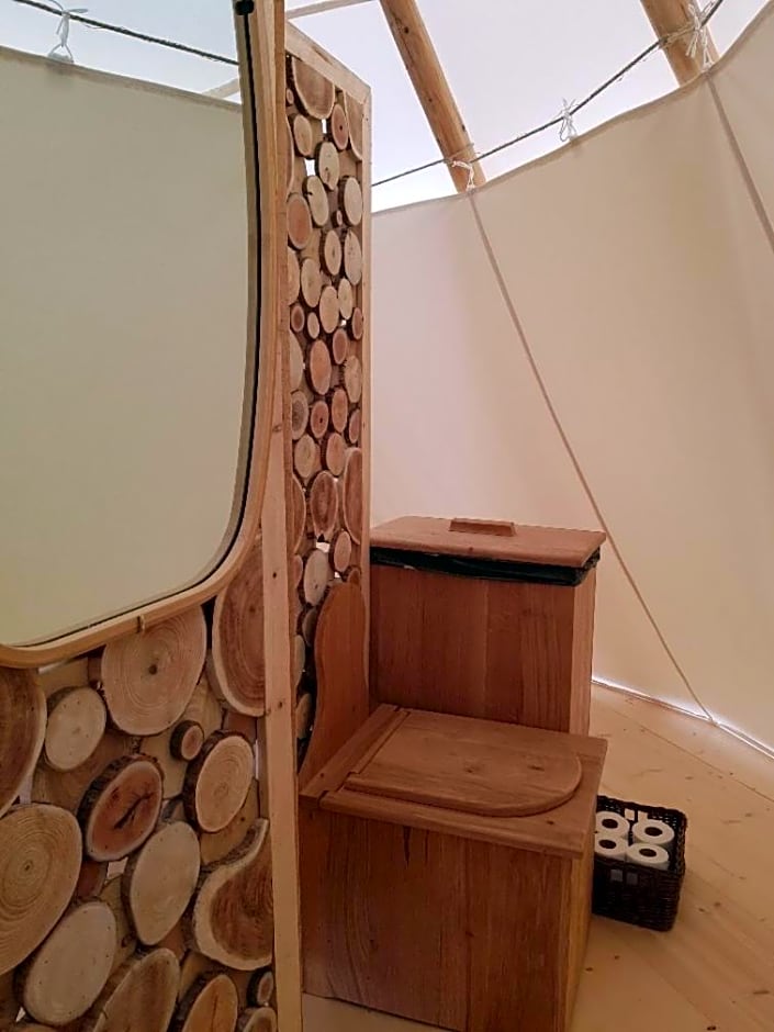 Shanti Lac Cabanes gîtes insolites et espace bien-être Bordeaux