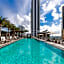 Hyde Beach House Hollywood Private Suites