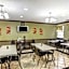 Rodeway Inn & Suites Smyrna