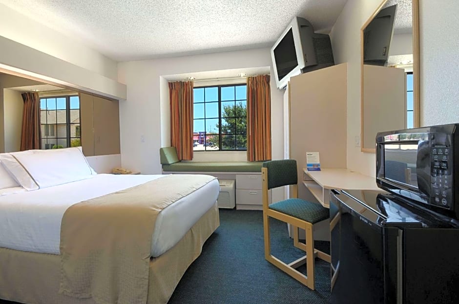 Photo 1 of 4 of 1 Double Bed