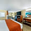 Best Western Harbour Inn & Suites Huntington - Sunset Beach