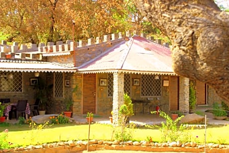 Hotel Castle Rock Mount Abu by SAH