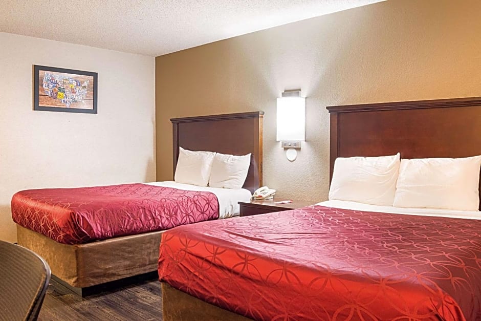 Econo Lodge Southeast Milwaukie/Portland