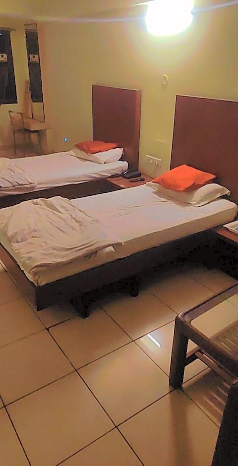 Hotel Lal’s Plaza by WB Inn – Bhopal, IN