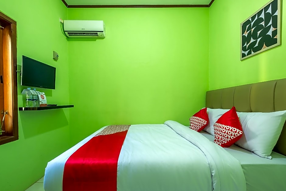 OYO 1399 Cemara Residence Syariah